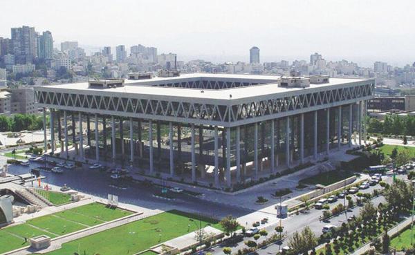 تغییرات در ترکیب مدیران تلویزیون؛ چه کسانی می فرایند؟