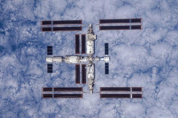 چین ایستگاه فضایی خود را کامل کرد، عکس